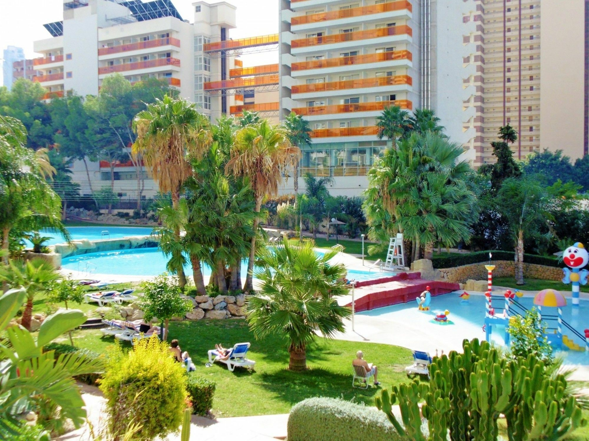 Gemelos 22-3-18B Benidorm Exterior foto